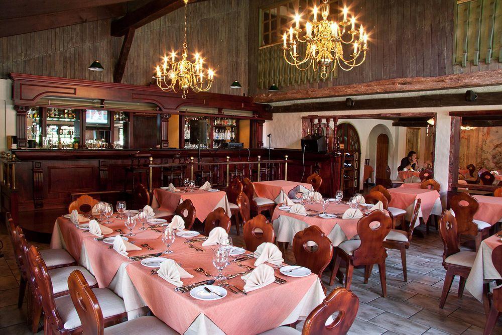 Hotel Chalet Tirol Heredia Nhà hàng bức ảnh