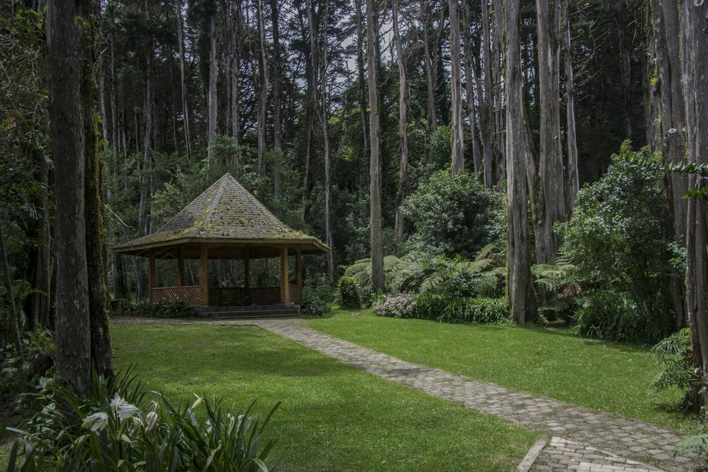 Hotel Chalet Tirol Heredia Ngoại thất bức ảnh